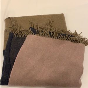 Poncho, Scarf